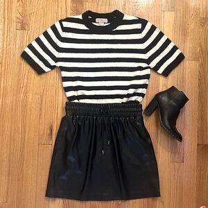 H&M Short Sleeve Stripe Sweater XS